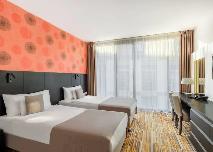 Hotel Art 4*