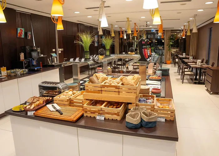 Art Hotel 4*