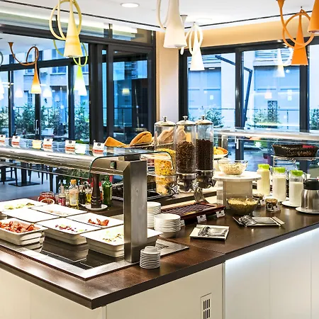 塞格德艺术酒店