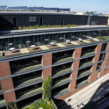 塞格德艺术酒店 4*