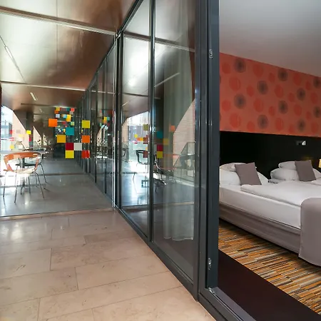 塞格德艺术酒店