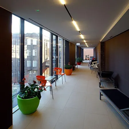 塞格德艺术酒店 4*