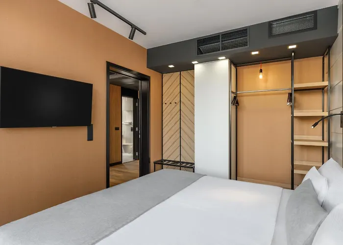 Art 4* Szeged